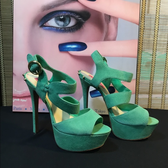 Betsey Johnson “ENDALL” Mint Green Platform Heels - Picture 2 of 8